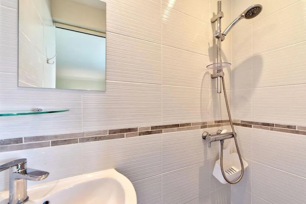 Appartement Le San Francisco Bright And Calm 3 Bedroom Flat Cannes 0*,  Francia